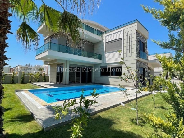 Luxury villa in Belek for sale