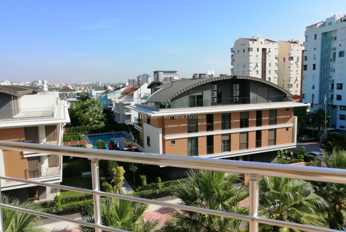 Apartment-for-Sale-in-Gürsu-Konyaaltı-Antalya-Balcony-View