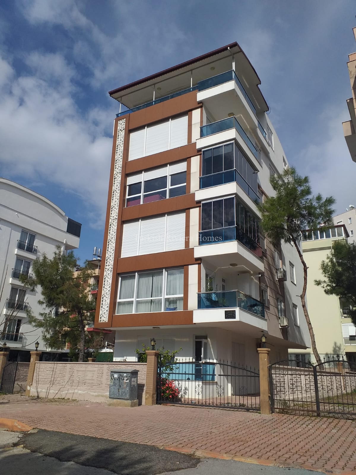 3 Bedroom Resale Apartment in the Gürsu