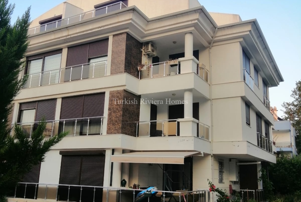 Excellent Condition Apartment in Konyaaltı for Resale