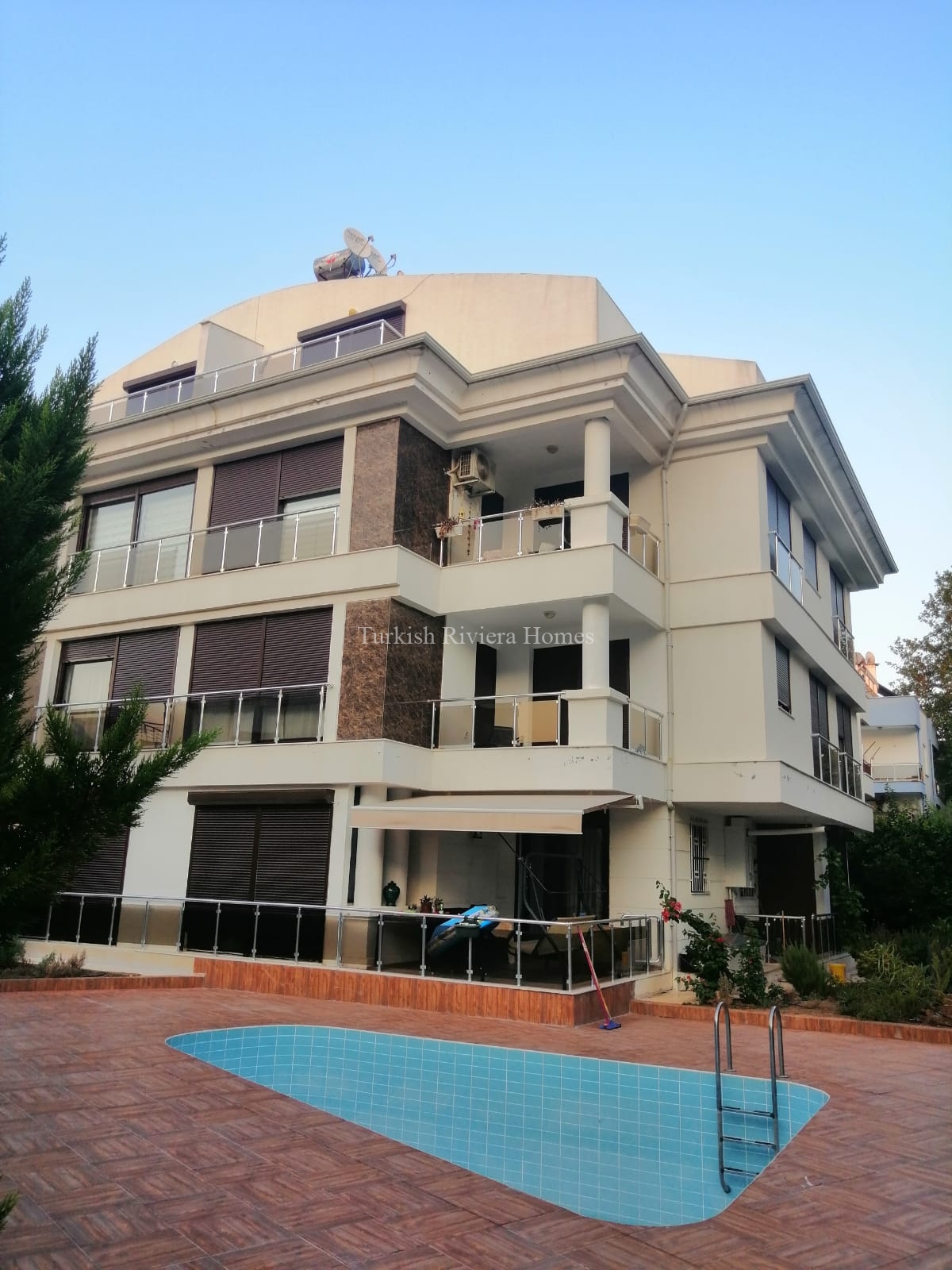 Excellent Condition Apartment in Konyaaltı for Resale