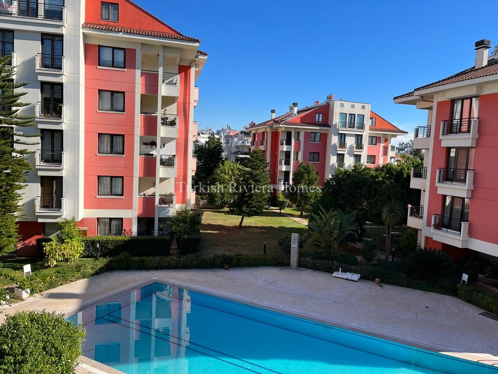 Spacious Apartment in Konyaalti-Featured-2