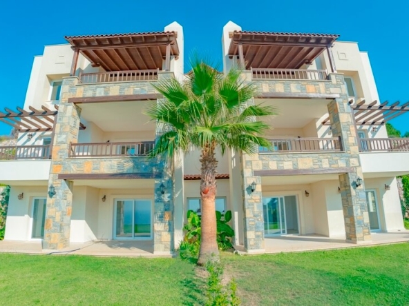 Spacious 3-Bedroom Villa in Yalikavak