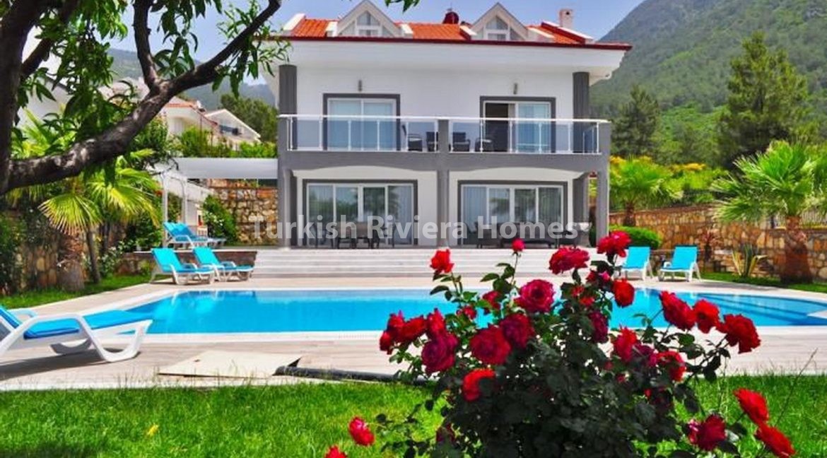 Spacious and Splendid Triplex Villa in Ovacik for sale