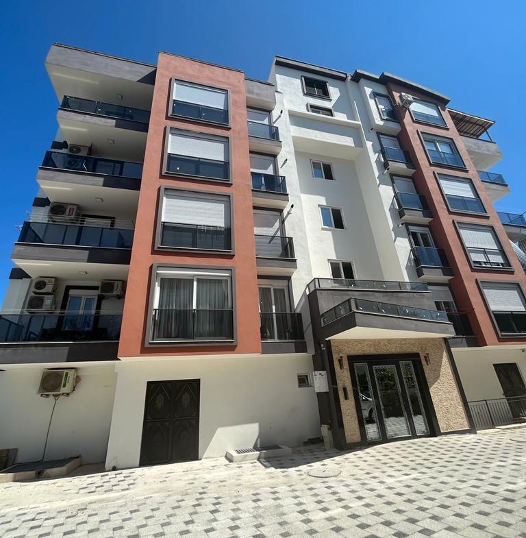 2-Bedroom Apartment in Muratpasa