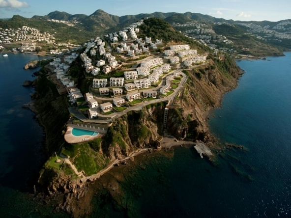 Waterfront Apartment in Yalikavak, Bodrum