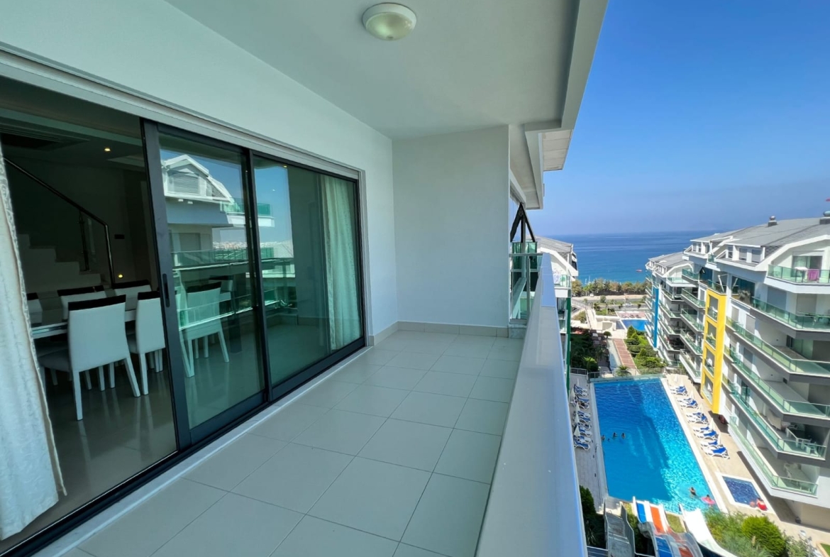 Fantastic Seaview Large 3 Bedroom Apartment for Sale İn Kargıcak