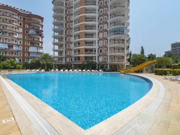 Spacious Apartment in Tosmur