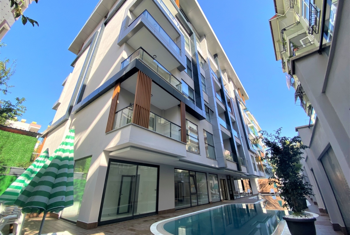 3 Bedroom Duplex Apartment for Sale in Mahmutlar