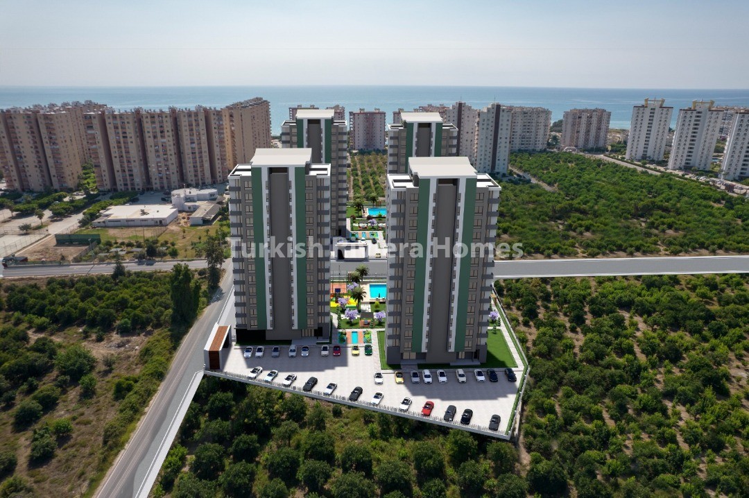 Luxurious Apartments in a Residential Project in Mersin