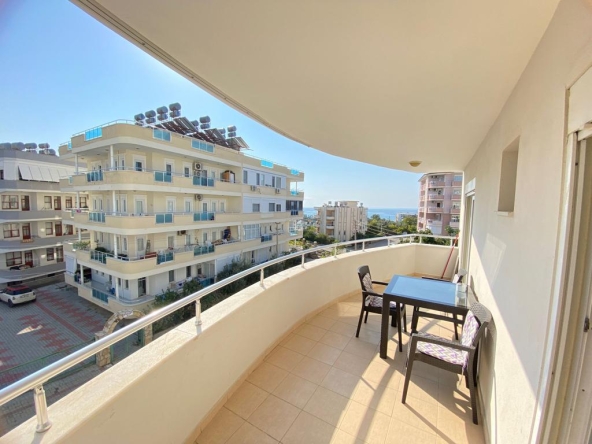 Attractive Apartment in a 5-Storey Building in Avsallar, Alanya