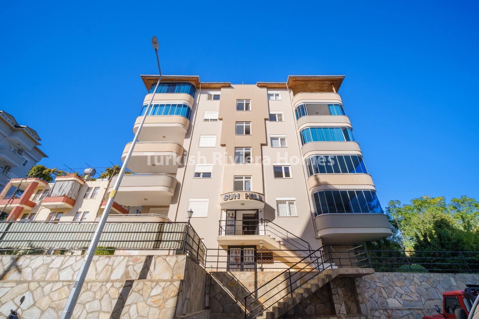 Modern and Fully Furnished 2+ 1 Apartments for Sale in Alanya