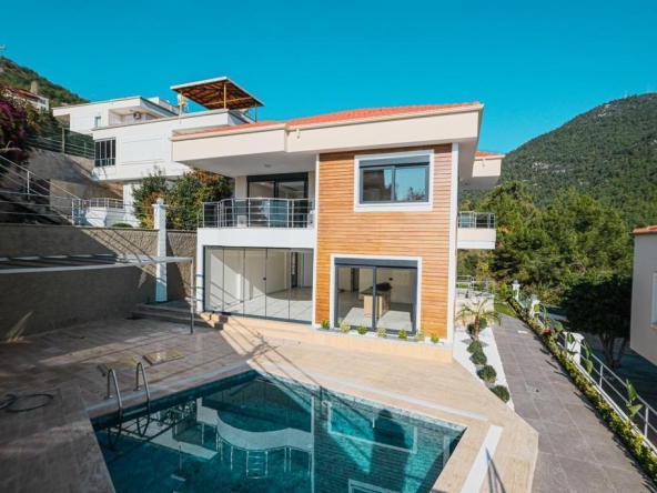 Luxury Sea View Villa in TEPE, ALANYA