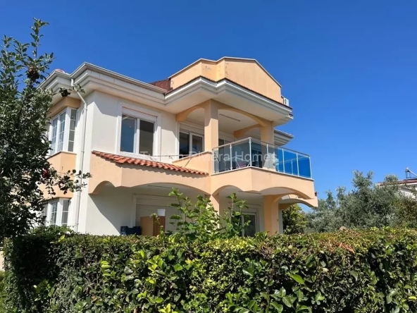 Splendid 5 Bedroom Villa Available for Resale in Dosemealti, Antalya