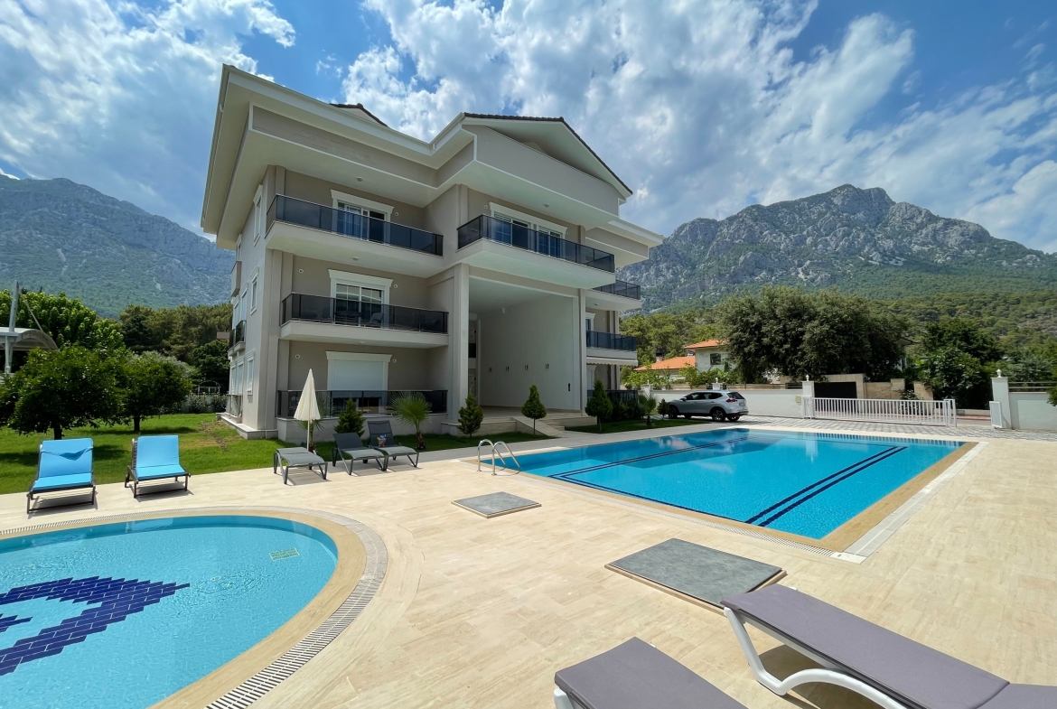 Modern Villa with Mountain View in Kemer, Antalya