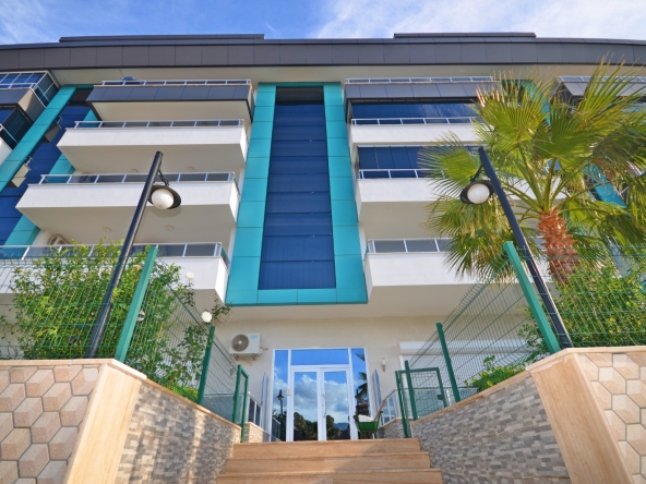 Luxurious 3 Bedroom Duplex Villa with Huge Garden in Kestel