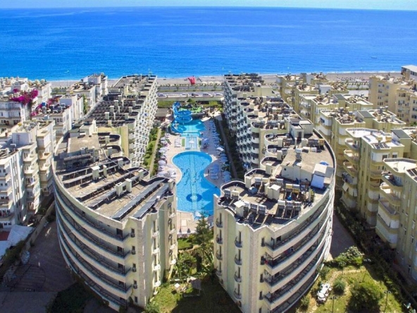 Fantastic Sea and Beach Front Residential Apartment in Mahmutlar