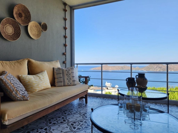 Elegant 2-Bedroom Retreat with Panoramic Sea Vistas in Yalikavak