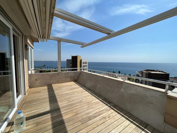 4 Bedroom Luxury Seaview Apartment in Konyaaltı beach of Antalya