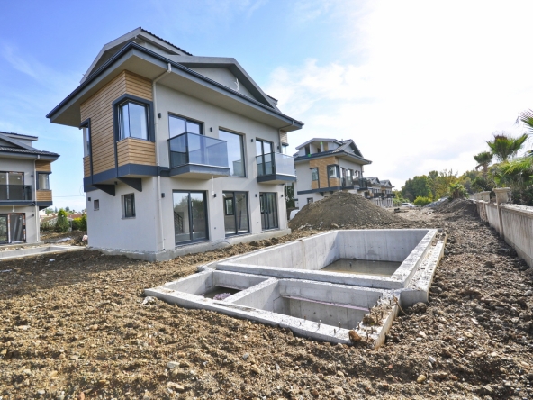 Newly Built 3/4 Bedroom Luxury Villas with Private Pool in Kargi