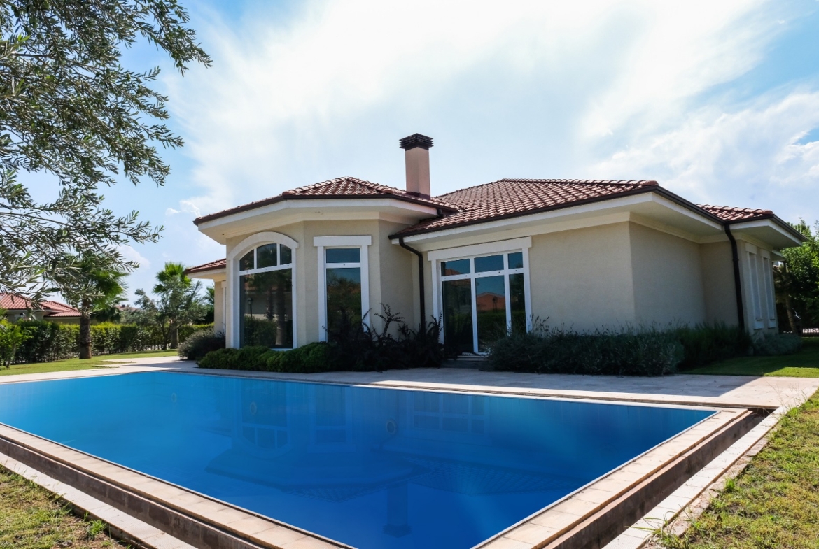 Exceptional Premium 5-Bedroom Villa for Sale in Döşemealtı Antalya