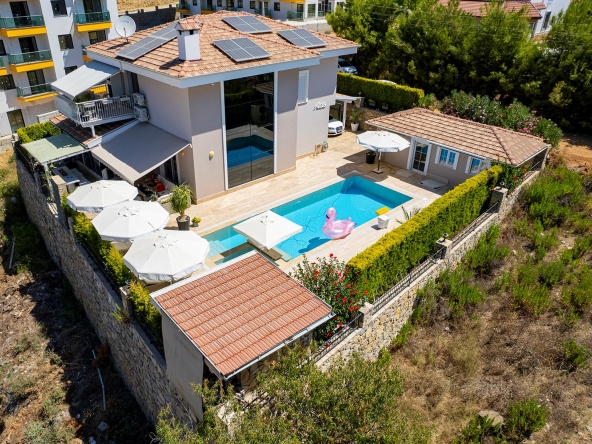 Fully Furnished 3 Bedroom Elegant Villa for Sale in Avsallar