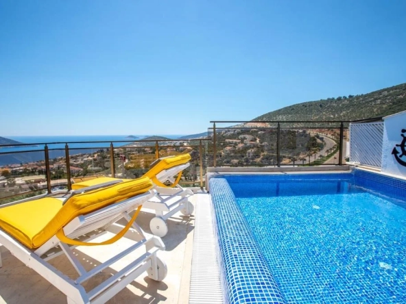 Elegant Sea View Apartment with Private Pool in Kalkan
