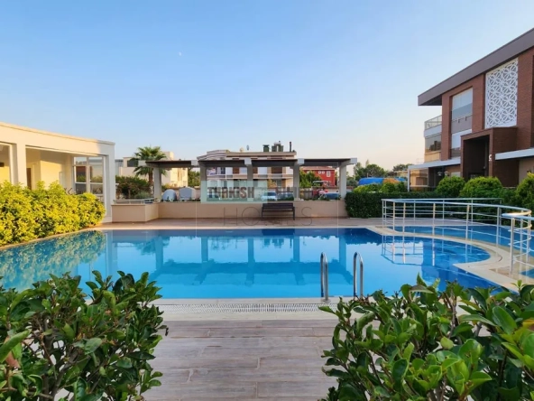 Elegant-3-Bedroom-Apartment-with-Modern-Charm-in-Dosemealti