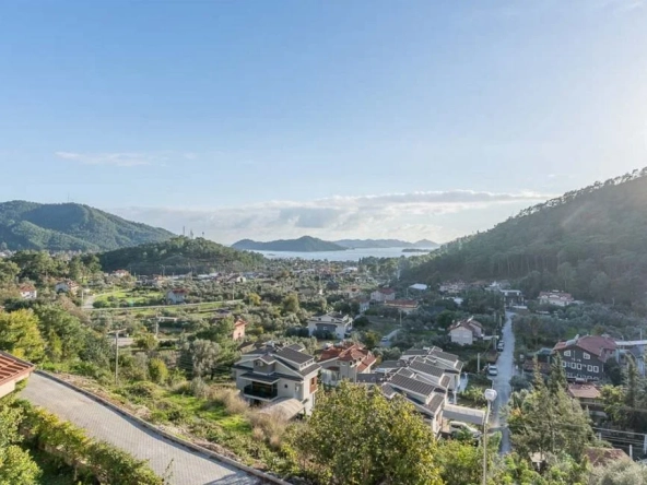 Modern 2 Bedroom Duplex Sea View Apartment in Attic