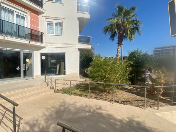 Commercial property in Konyaaltı Antalya