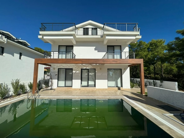 Spacious and Modern 4-Bedroom Detached Villas for Sale in Ciftlik, Fethiye