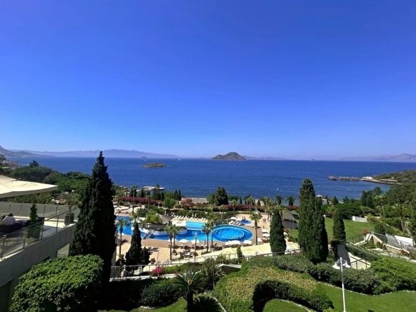 Luxury Seaside Garden Home with Resort Privileges in Kadikalesi, Bodrum