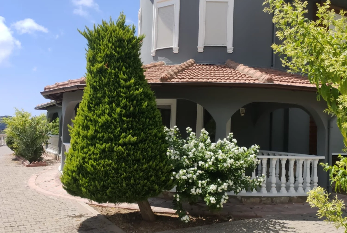 Charming 3-Bedroom Detached Villa and Private Garden in Bektaş, Alanya
