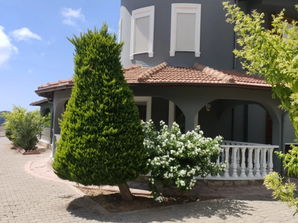 Charming 3-Bedroom Detached Villa and Private Garden in Bektaş, Alanya