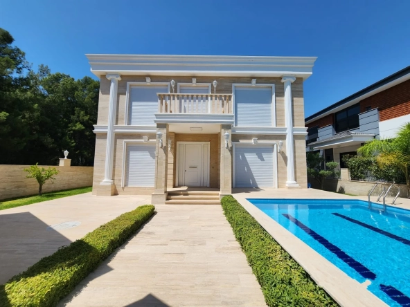 Newly Built Luxurious 5 Bedroom Detached Villa with High privacy in Döşemealtı