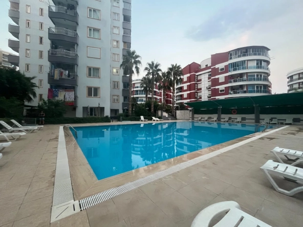 One Bedroom Fully Furnished Bargain Price Apartment in Konyaaltı