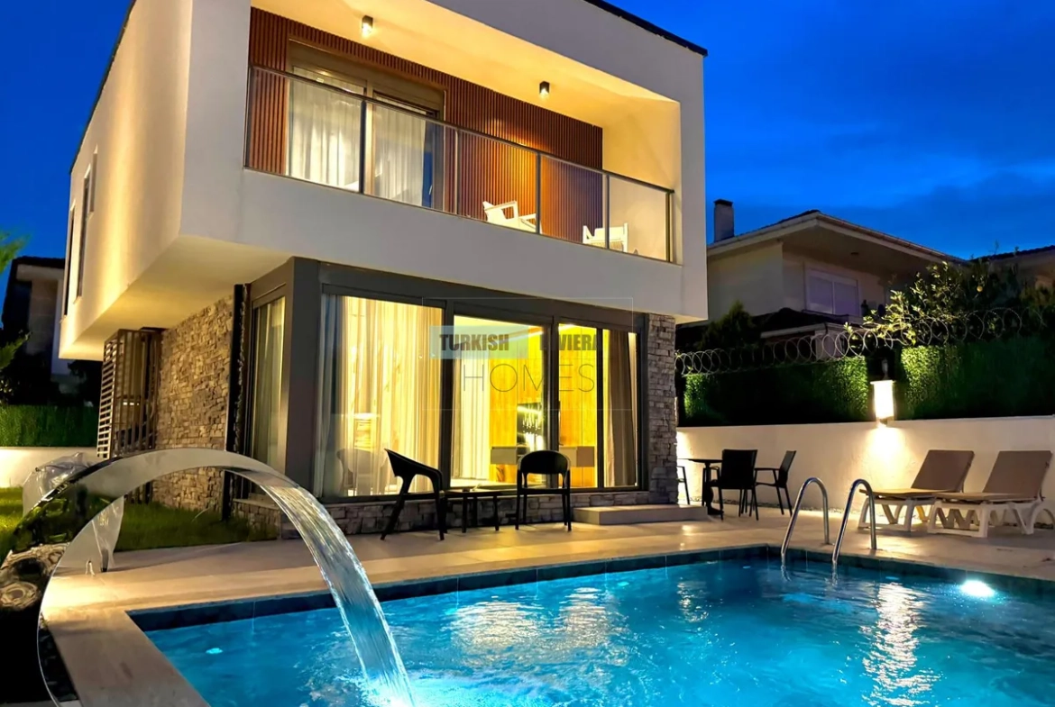 Brand New Fully Furnished 3-Bedroom Villa with Pool and Garden at Kemer