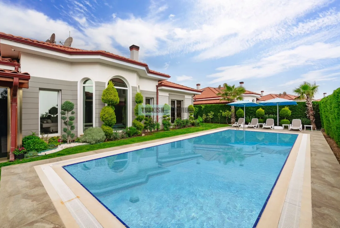 Luxury Bungalow-Style Villa in Prime Location of Döşemealtı