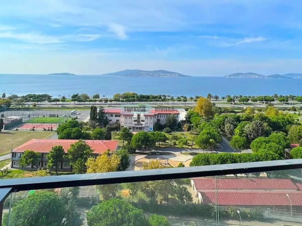 Modern Luxury Apartments in Kartal Offering Stunning Sea Views