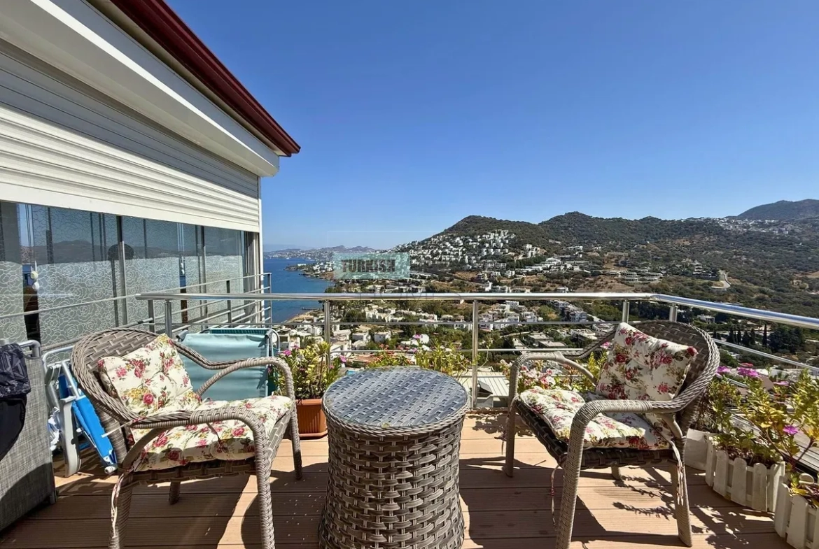 Stunning 2 Bedroom Apartment with Paranomic Sea View in Bodrum, Yalikavak