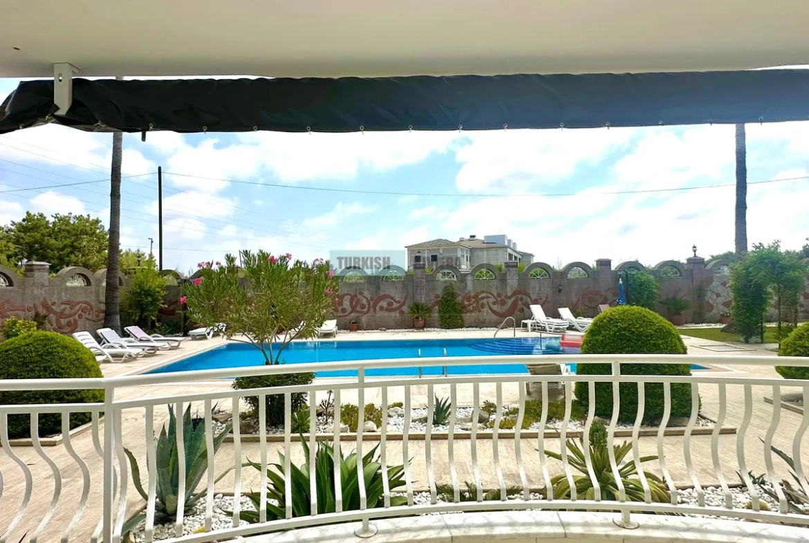 Excellent Fully Furnished 4 Bedroom Duplex Apartment for Resale in Side