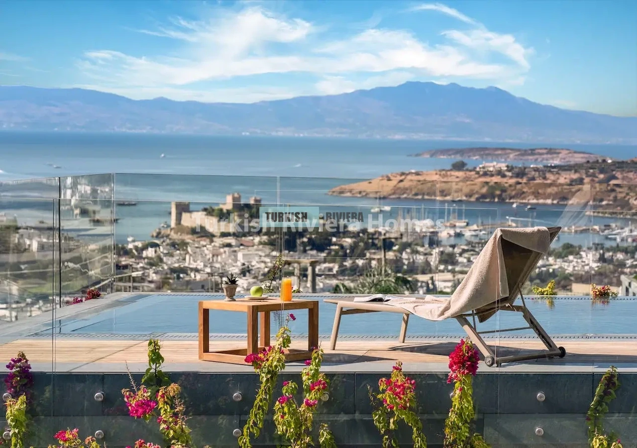 Luxury Residences with 5 Star Facilities in Bodrum Centre for Sale