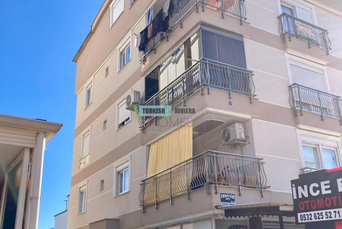 Bright and Spacious 5 Bedroom Duplex Apartment in Kepez