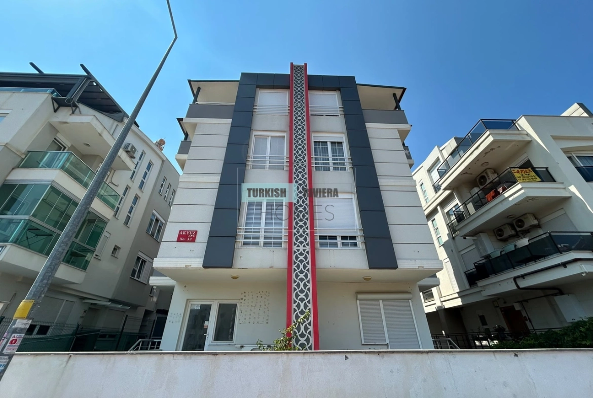Elegant-3-Bedroom-Duplex-Apartment-Steps-from-Konyaaltı-Beach
