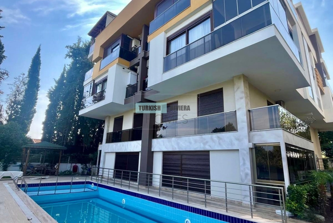 Elegant Fully Furnished 2-Bedroom Apartment Close to Konyaaltı Beach
