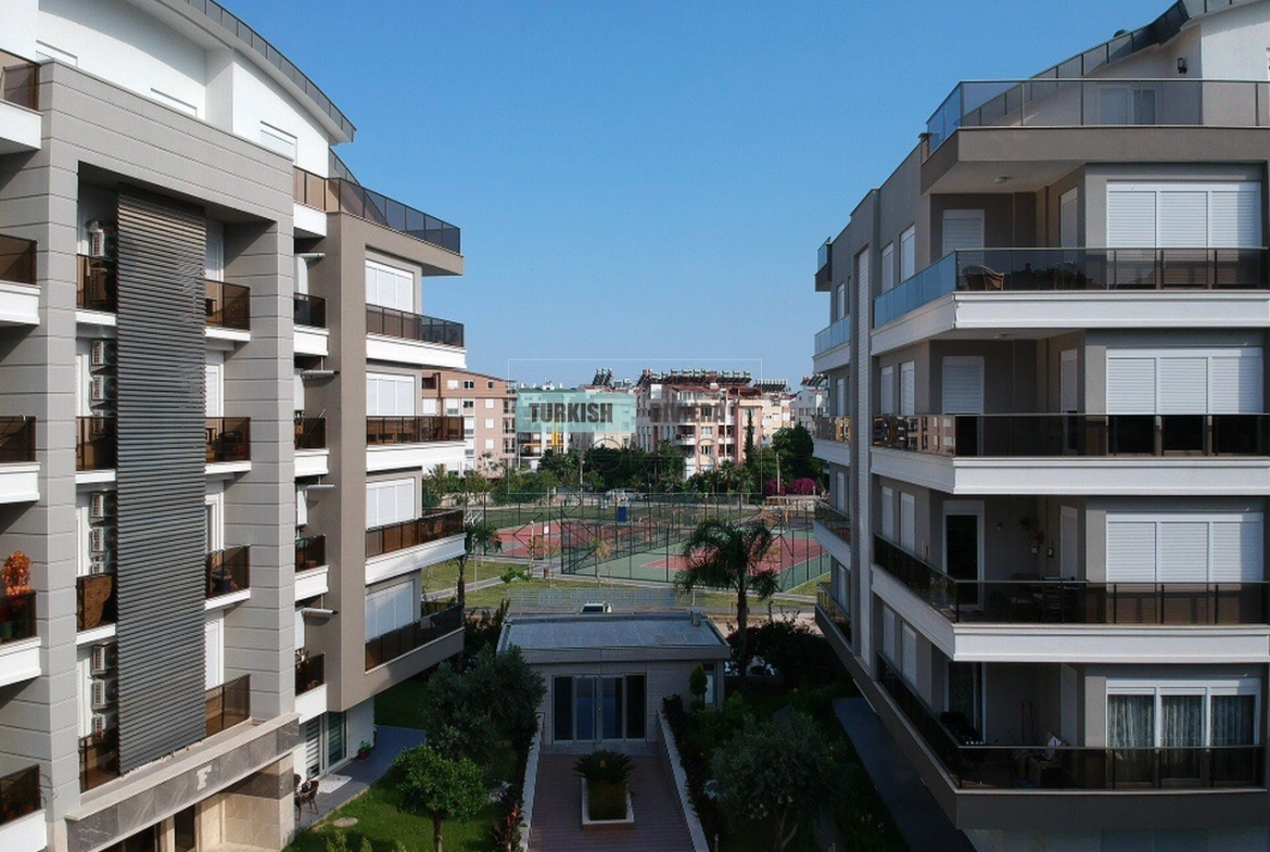 Prime Konyaaltı 2 Bedroom Apartment with Partial Sea View