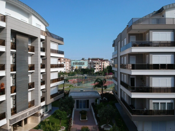 Prime Konyaaltı 2 Bedroom Apartment with Partial Sea View