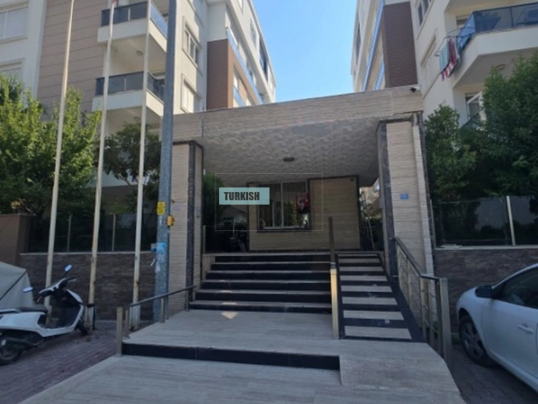 Stylish Ready-to-Move 1-Bedroom Apartment in Central Konyaaltı