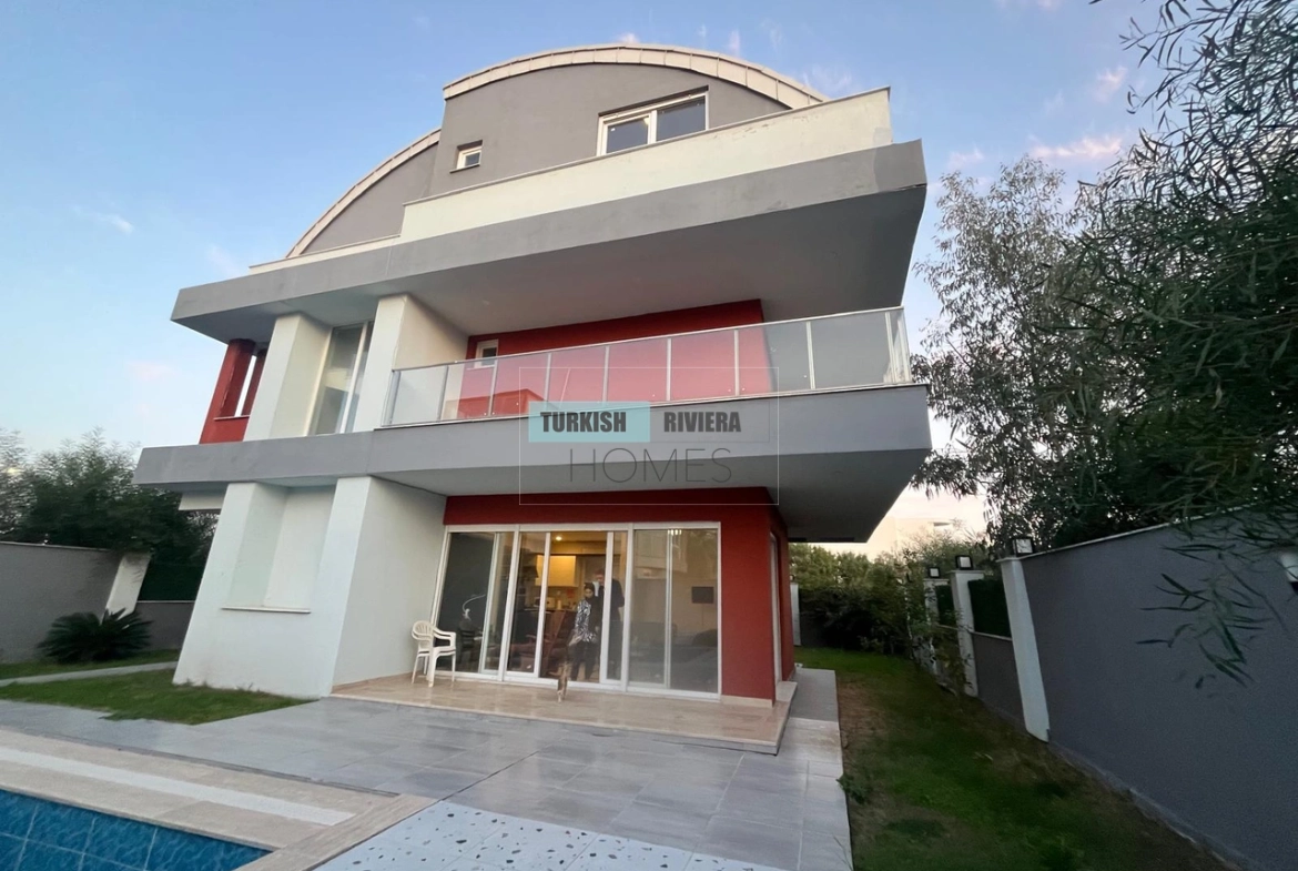 Triplex 4 Bedroom Villa Close to Golf Resorts in Belek Antalya