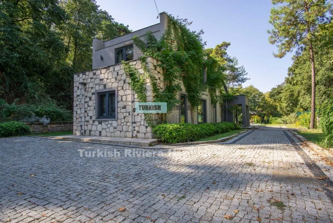 Prestigious Modern Villa Estate with Two Guest Houses in Göcek